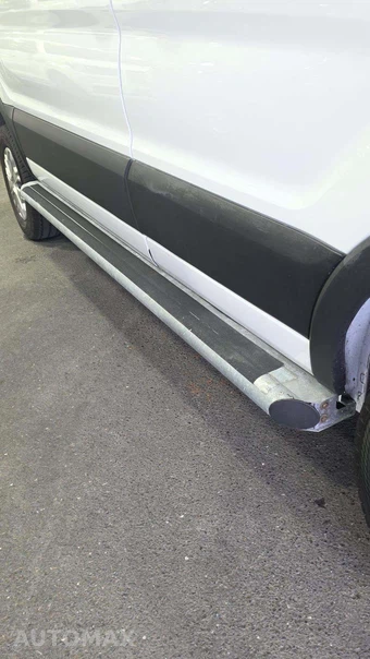 2025 Ford Transit 250 Cargo Van Low Roof 130.0" WB - miniatura 19