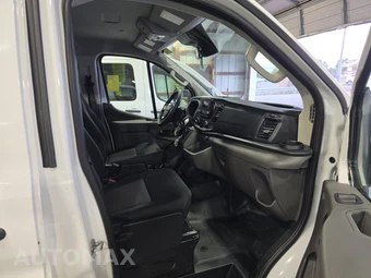 2025 Ford Transit 250 Cargo Van Low Roof 130.0" WB - miniatura 8