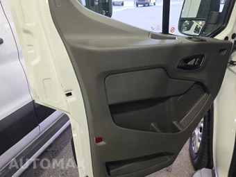 2025 Ford Transit 250 Cargo Van Low Roof 130.0" WB - miniatura 9