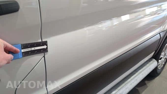 2025 Ford Transit 250 Cargo Van Low Roof 130.0" WB - miniatura 30