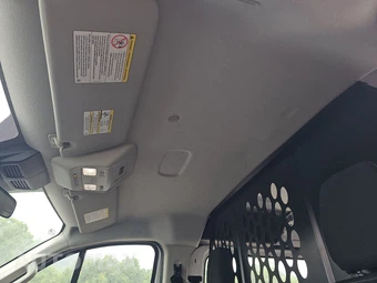 2025 Ford Transit 250 Cargo Van Low Roof 130.0" WB - miniatura 17