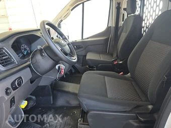 2025 Ford Transit 250 Cargo Van Low Roof 130.0" WB - miniatura 7