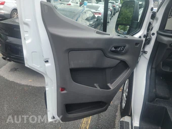 2025 Ford Transit 250 Cargo Van Low Roof 130.0" WB - miniatura 9