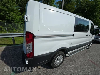2025 Ford Transit 250 Cargo Van Low Roof 130.0" WB - miniatura 4