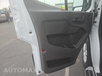 2025 Ford Transit 250 Cargo Van Low Roof 130.0" WB - miniatura 9