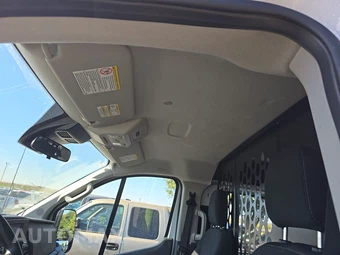 2025 Ford Transit 250 Cargo Van Low Roof 130.0" WB - miniatura 17