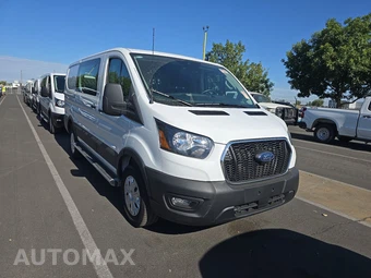 2025 Ford Transit 250 Cargo Van Low Roof 130.0" WB - miniatura 3