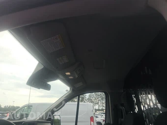 2025 Ford Transit 250 Cargo Van Low Roof 130.0" WB - miniatura 16
