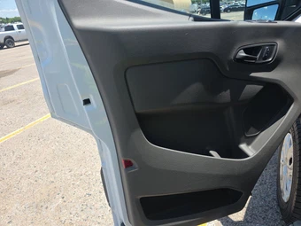 2025 Ford Transit 250 Cargo Van Low Roof 130.0" WB - miniatura 9