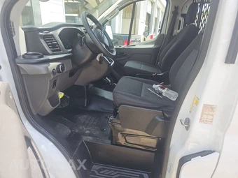 2025 Ford Transit 250 Cargo Van Low Roof 130.0" WB - miniatura 7