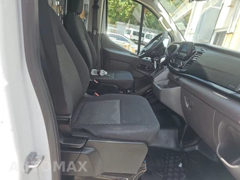 2025 Ford Transit 250 Cargo Van Low Roof 130.0" WB - miniatura 8