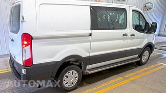 2025 Ford Transit 250 Cargo Van Low Roof 130.0" WB - miniatura 4