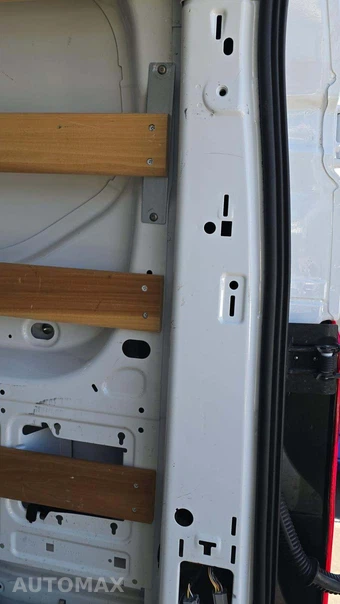 2025 Ford Transit 250 Cargo Van Low Roof 130.0" WB - miniatura 23