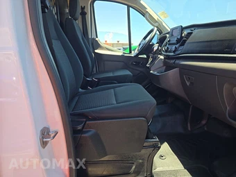 2025 Ford Transit 250 Cargo Van Low Roof 130.0" WB - miniatura 8