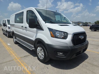 2025 Ford Transit 250 Cargo Van Low Roof 130.0" WB - miniatura 3