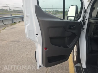 2025 Ford Transit 250 Cargo Van Low Roof 130.0" WB - miniatura 9