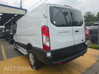 2025 Ford Transit 250 Cargo Van Low Roof 130.0" WB - miniatura 6