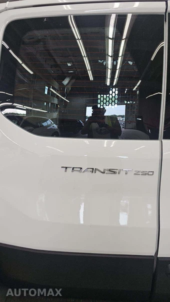 2025 Ford Transit 250 Cargo Van Low Roof 130.0" WB - miniatura 26
