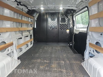 2025 Ford Transit 250 Cargo Van Low Roof 130.0" WB - miniatura 15