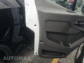 2025 Ford Transit 250 Cargo Van Low Roof 130.0" WB - miniatura 9