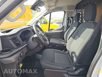 2025 Ford Transit 250 Cargo Van Low Roof 130.0" WB - miniatura 7