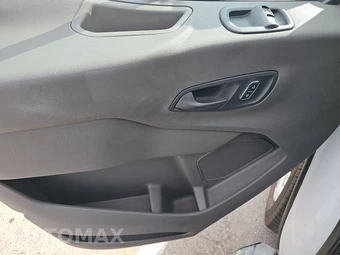 2025 Ford Transit 250 Cargo Van Low Roof 130.0" WB - miniatura 9