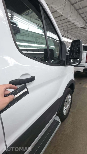 2025 Ford Transit 250 Cargo Van Low Roof 130.0" WB - miniatura 25