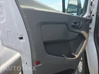 2025 Ford Transit 250 Cargo Van Low Roof 130.0" WB - miniatura 9