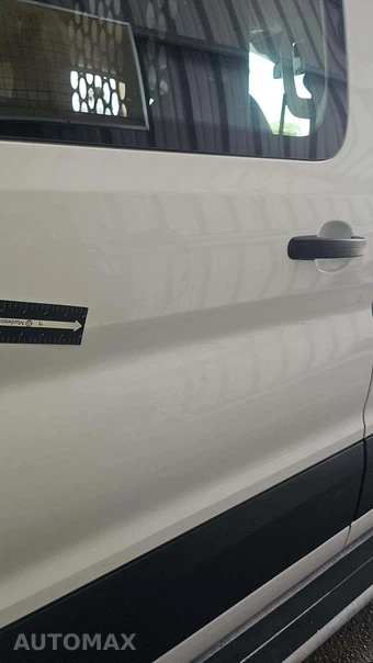 2025 Ford Transit 250 Cargo Van Low Roof 130.0" WB - miniatura 21