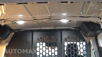 2025 Ford Transit 250 Cargo Van Low Roof 130.0" WB - miniatura 27