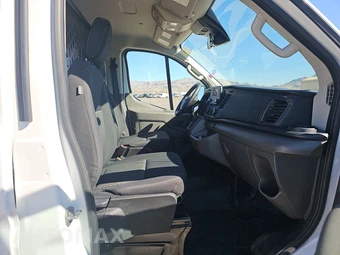 2025 Ford Transit 250 Cargo Van Low Roof 130.0" WB - miniatura 8