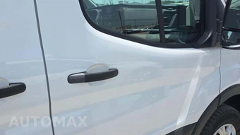 2025 Ford Transit 250 Cargo Van Low Roof 130.0" WB - miniatura 18