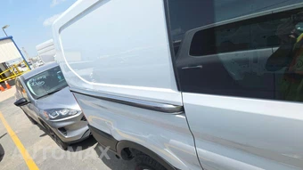 2025 Ford Transit 250 Cargo Van Low Roof 130.0" WB - miniatura 21