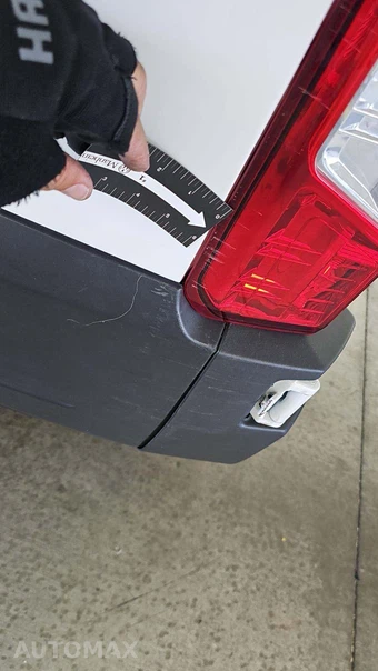 2025 Ford Transit 250 Cargo Van Low Roof 130.0" WB - miniatura 28