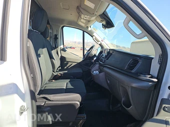 2025 Ford Transit 250 Cargo Van Low Roof 130.0" WB - miniatura 8