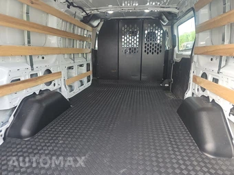 2025 Ford Transit 250 Cargo Van Low Roof 130.0" WB - miniatura 13