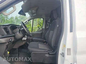 2025 Ford Transit 250 Cargo Van Low Roof 130.0" WB - miniatura 7