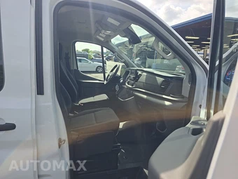 2025 Ford Transit 250 Cargo Van Low Roof 130.0" WB - miniatura 8