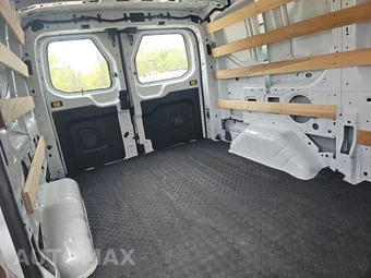 2025 Ford Transit 250 Cargo Van Low Roof 130.0" WB - miniatura 13