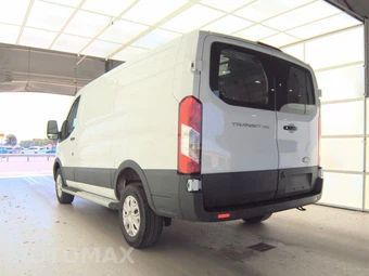 2025 Ford Transit 250 Cargo Van Low Roof 130.0" WB - miniatura 6