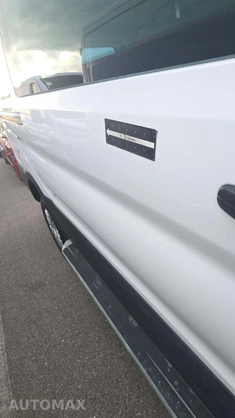 2025 Ford Transit 250 Cargo Van Low Roof 130.0" WB - miniatura 22