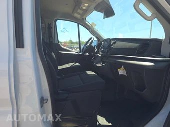 2025 Ford Transit 250 Cargo Van Low Roof 130.0" WB - miniatura 8
