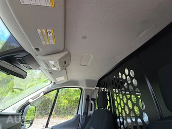 2025 Ford Transit 250 Cargo Van Low Roof 130.0" WB - miniatura 19