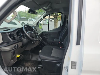 2025 Ford Transit 250 Cargo Van Low Roof 130.0" WB - miniatura 7