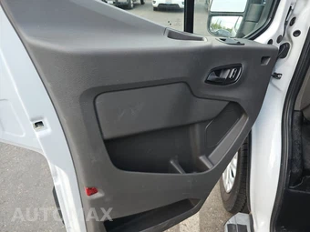 2025 Ford Transit 250 Cargo Van Low Roof 130.0" WB - miniatura 9