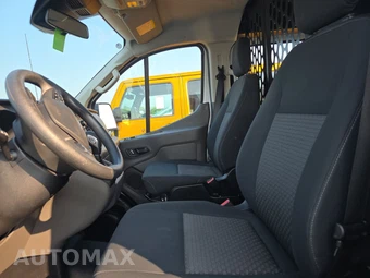 2025 Ford Transit 250 Cargo Van Low Roof 130.0" WB - miniatura 7