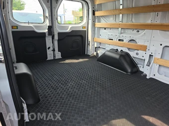 2025 Ford Transit 250 Cargo Van Low Roof 130.0" WB - miniatura 13