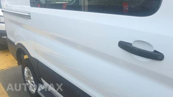 2025 Ford Transit 250 Cargo Van Low Roof 130.0" WB - miniatura 24