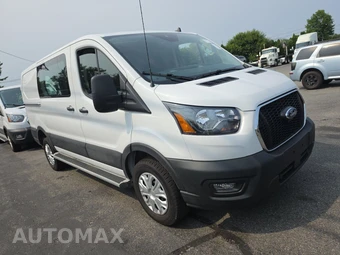 2025 Ford Transit 250 Cargo Van Low Roof 130.0" WB - miniatura 3