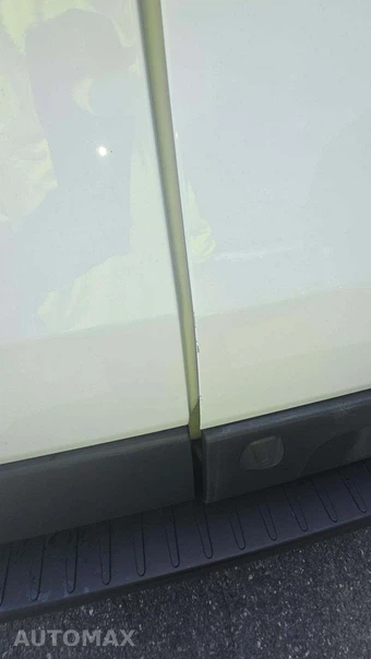 2025 Ford Transit 250 Cargo Van Low Roof 130.0" WB - miniatura 24